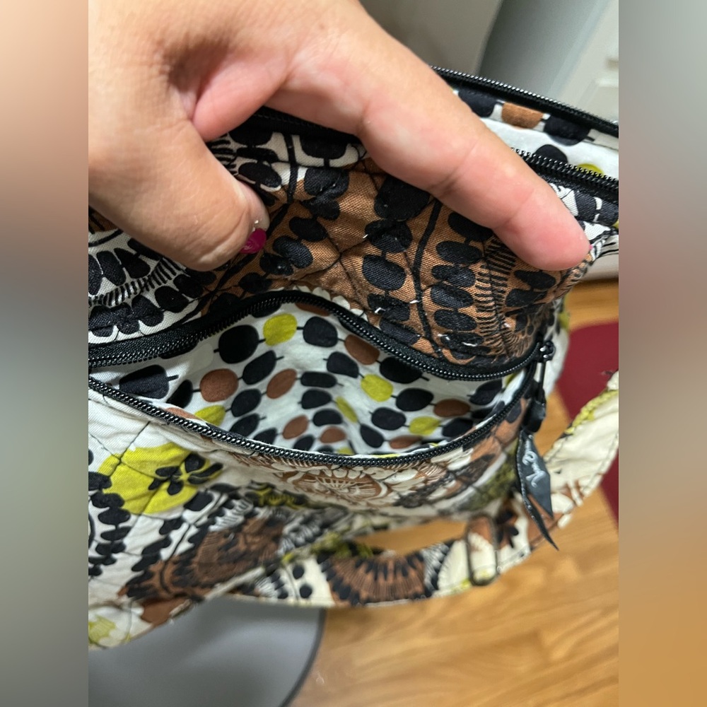 Vera Bradley Floral crossbody Bag EUC - Picture 6 of 9